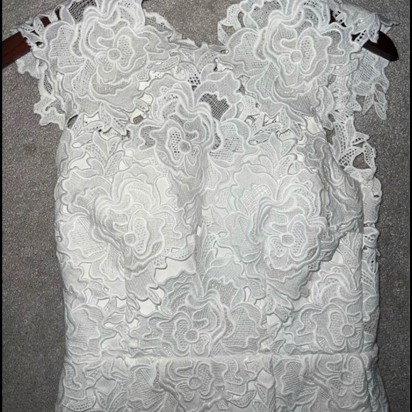 COPY - Beautiful lace mini dress - Picture 2 of 6